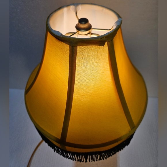 A Christmas Story Replica Leg Lamp - Picture 5 of 9